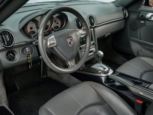 Used 2008 Porsche Cayman S image 9
