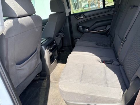 Used 2016 Chevrolet Tahoe LS image 11