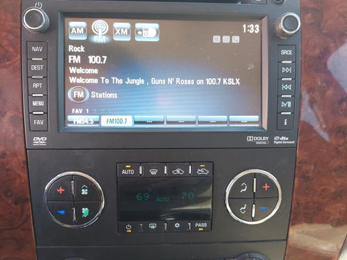 Used 2013 Chevrolet Silverado 2500 LTZ w/ LPO, Protection Package image 19