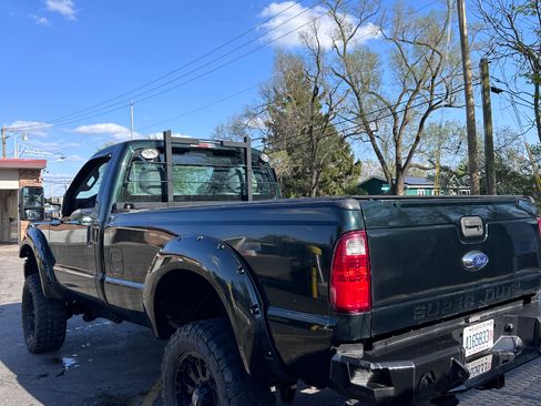 Used 2014 Ford F250 XL w/ Power Equipment Group AWD/4WD image 2