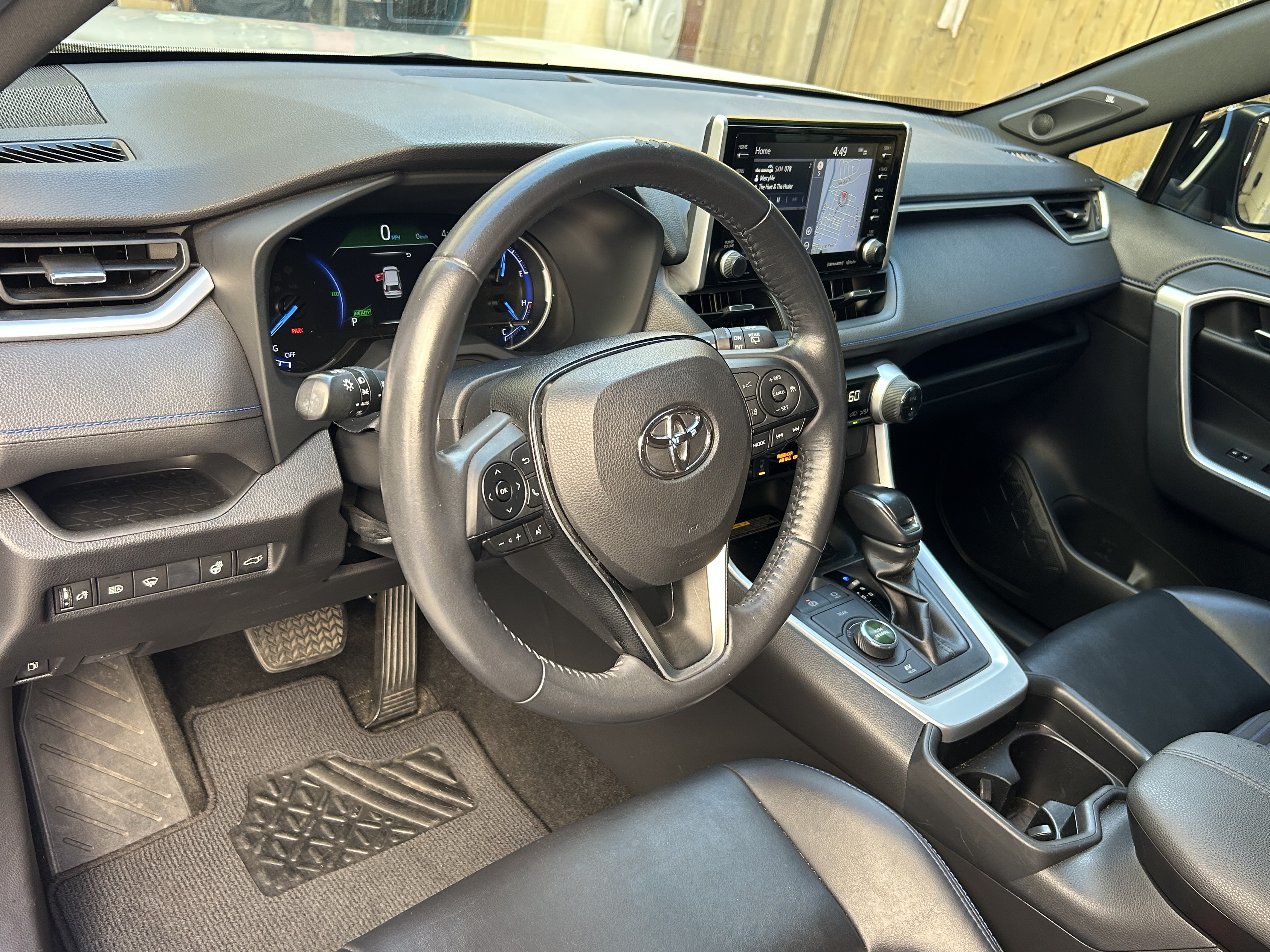 Used 2019 Toyota RAV4 XSE AWD/4WD image 8