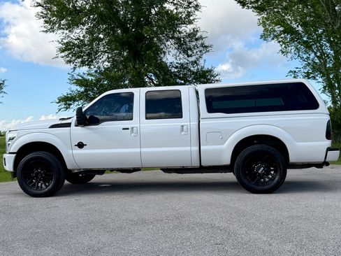 Used 2013 Ford F250 Lariat w/ Lariat Ultimate Pkg AWD/4WD image 10