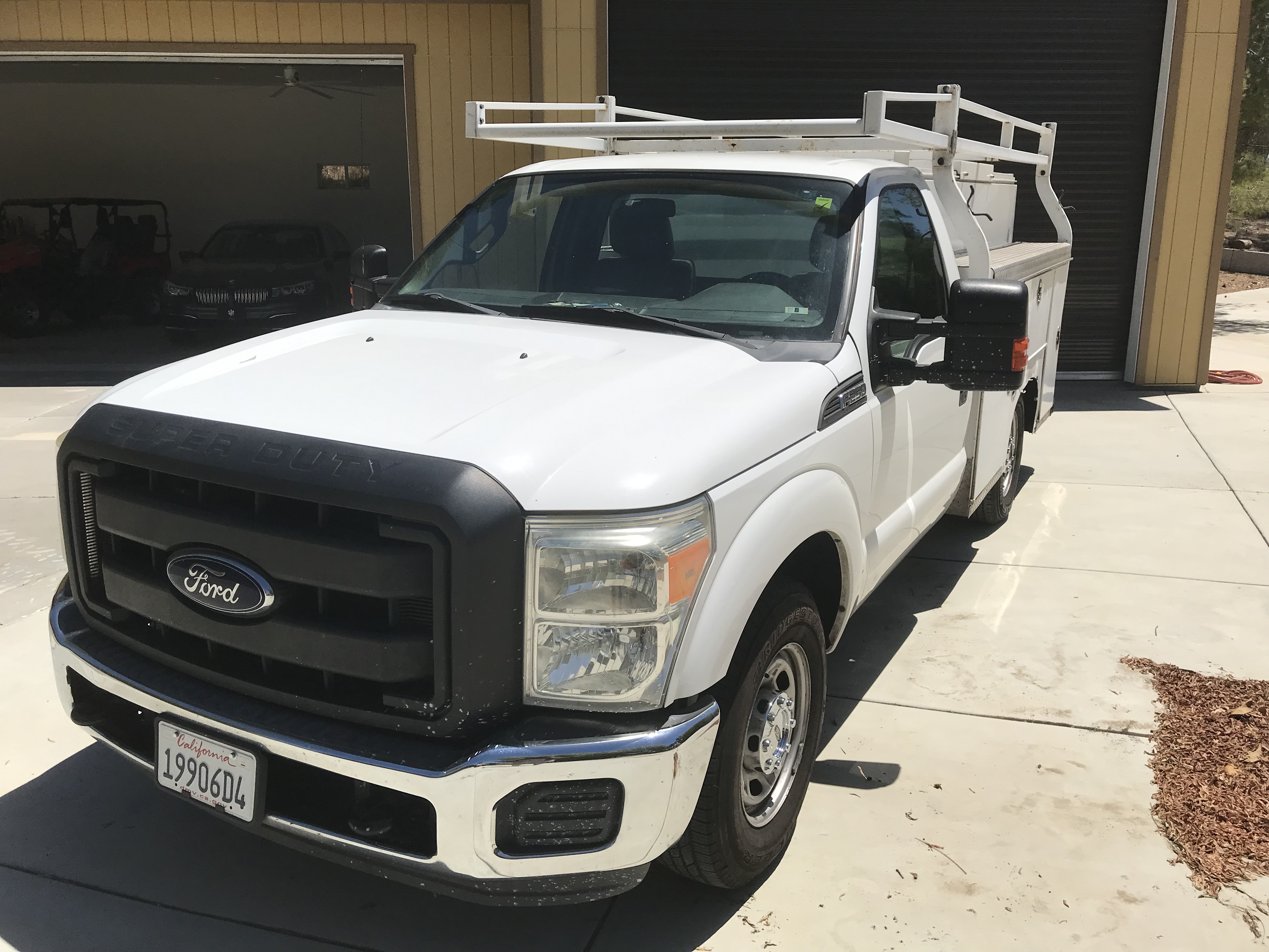 Used 2013 Ford F250 XL w/ PWR Equipment Group RWD image 1