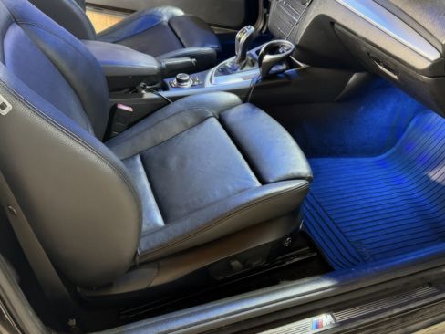 Used 2011 BMW 135i Convertible image 26