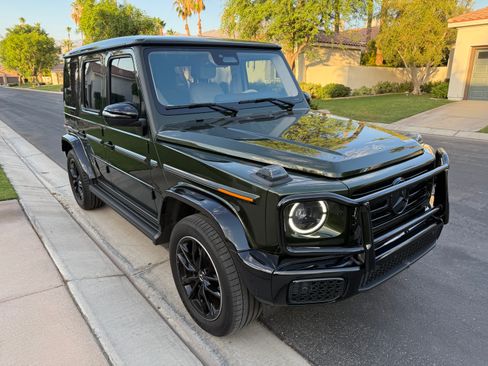 Used 2025 Mercedes-Benz G 550 image 8