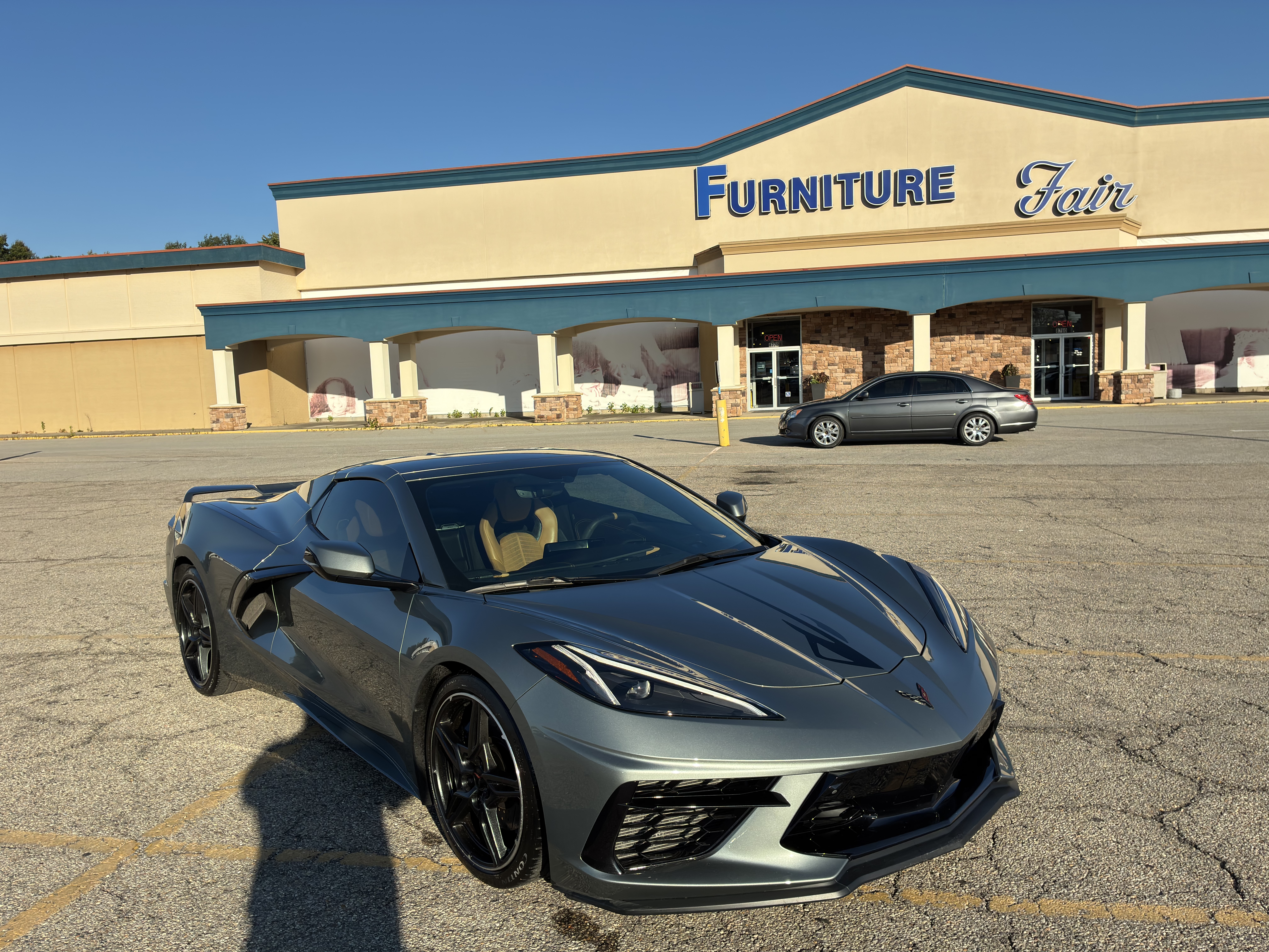Used 2023 Chevrolet Corvette Stingray Premium Conv w/ Z51 Performance Package RWD image 19