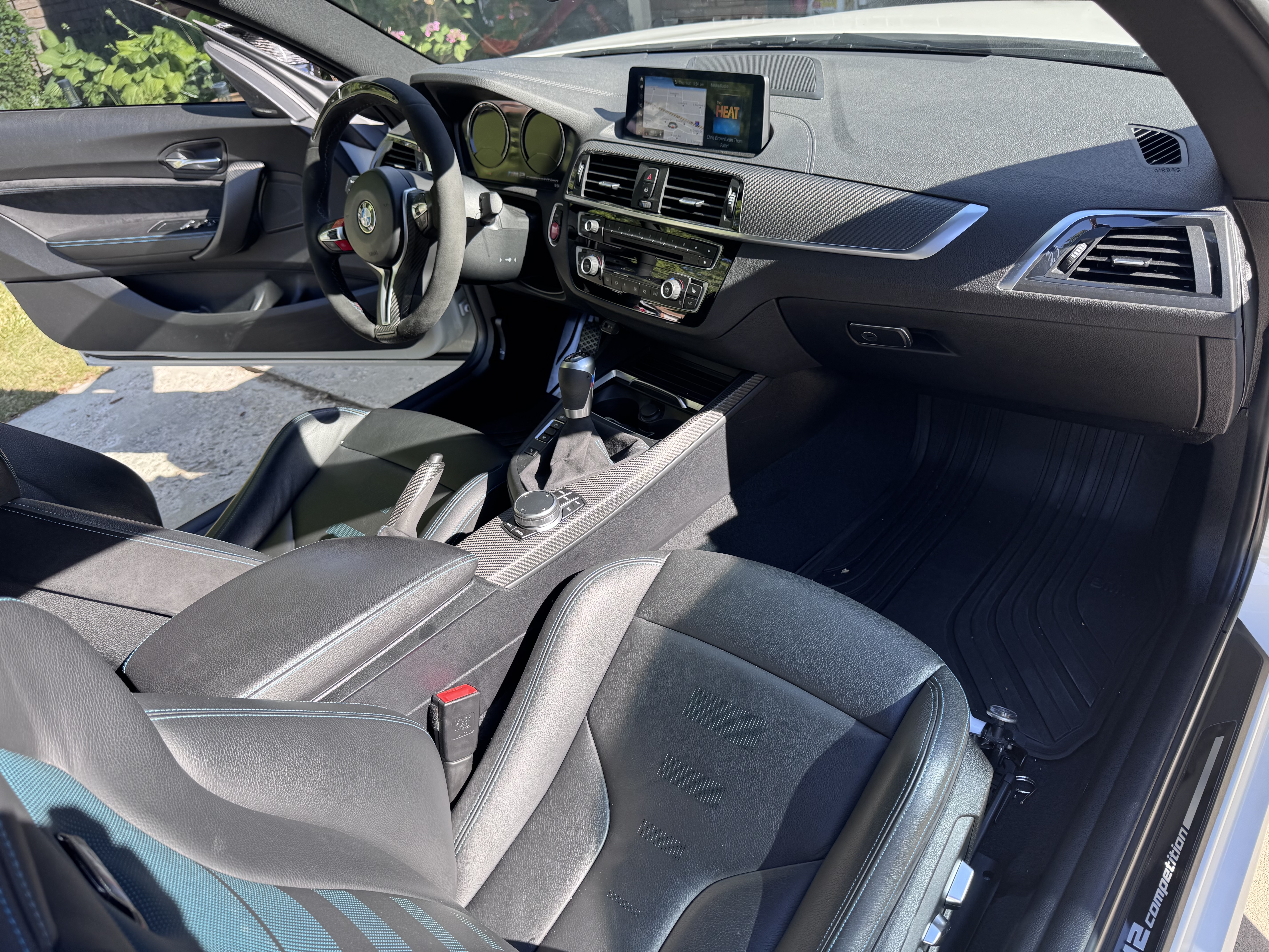 Used 2020 BMW M2 Competition w/ Executive Package RWD image 8