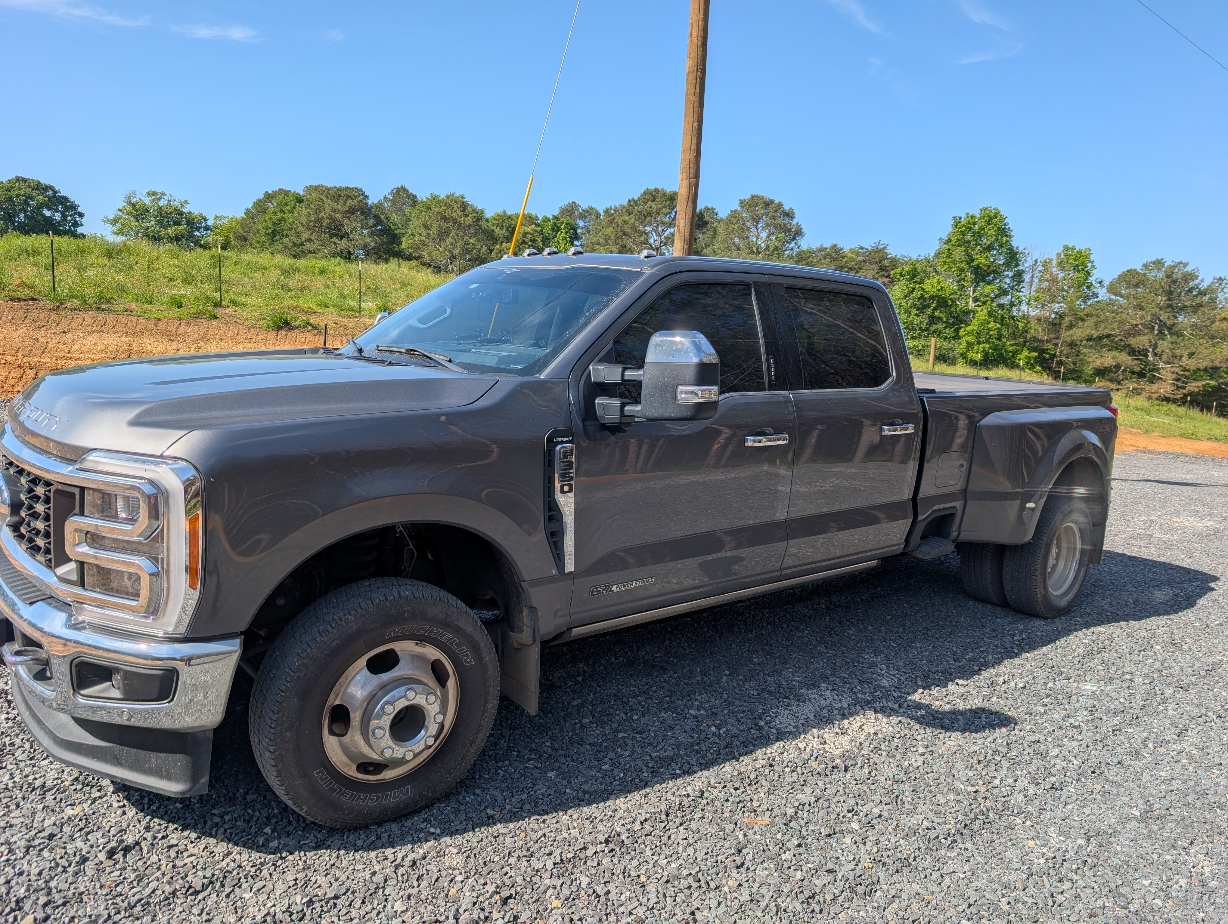 Used 2023 Ford F350 Lariat w/ Lariat Ultimate Package AWD/4WD image 1
