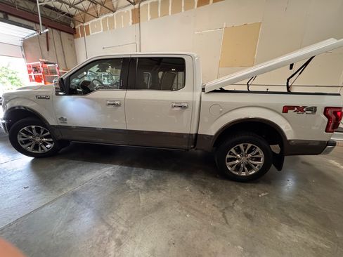 Used 2015 Ford F150 King Ranch w/ Equipment Group 601A Luxury image 5
