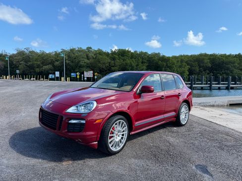 Used 2008 Porsche Cayenne GTS image 15