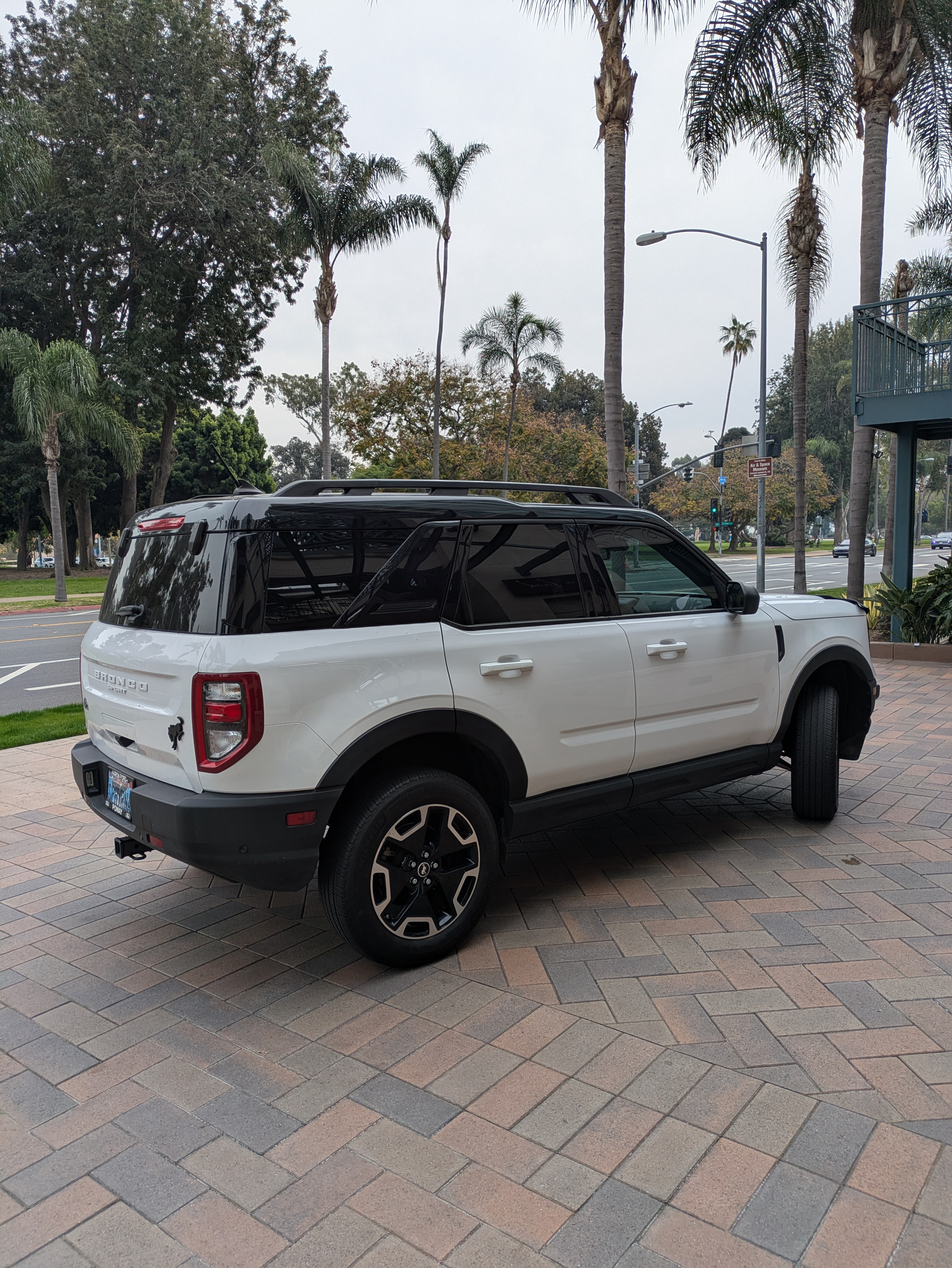 Used 2023 Ford Bronco Sport Outer Banks AWD/4WD image 4