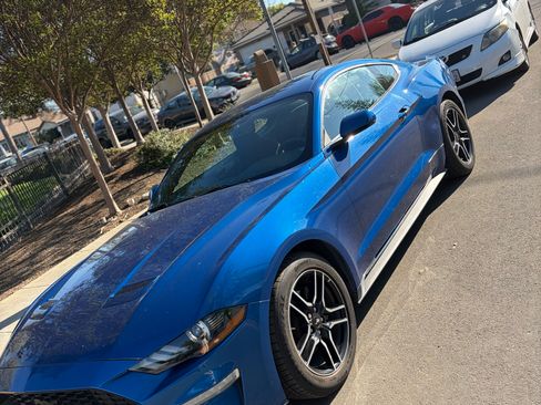 Used 2018 Ford Mustang Coupe w/ Equipment Group 101A image 10