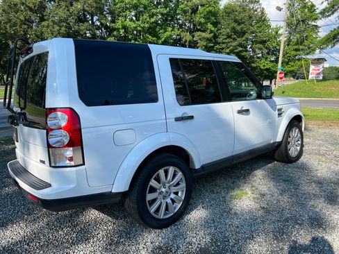 Used 2013 Land Rover LR4 HSE w/ HSE Pkg AWD/4WD image 8