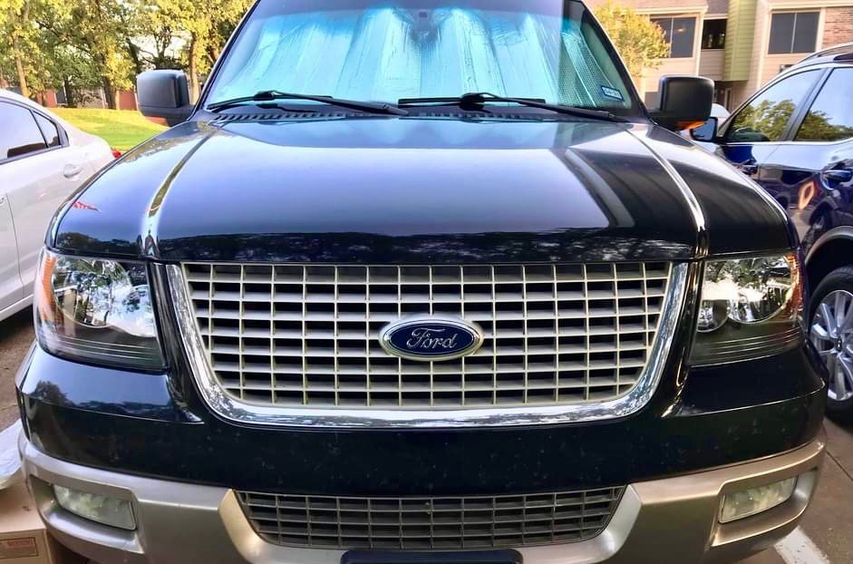 Used 2004 Ford Expedition Eddie Bauer RWD image 1