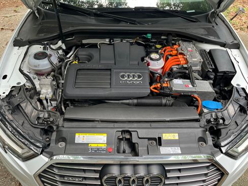 Used 2018 Audi A3 e-tron Premium Plus w/ Technology Package image 23