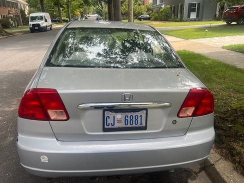 Used 2002 Honda Civic LX image 1