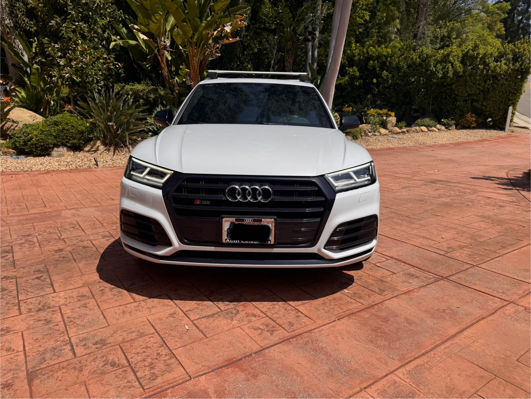 Used 2019 Audi SQ5 Premium Plus w/ Premium Plus Package AWD/4WD image 2