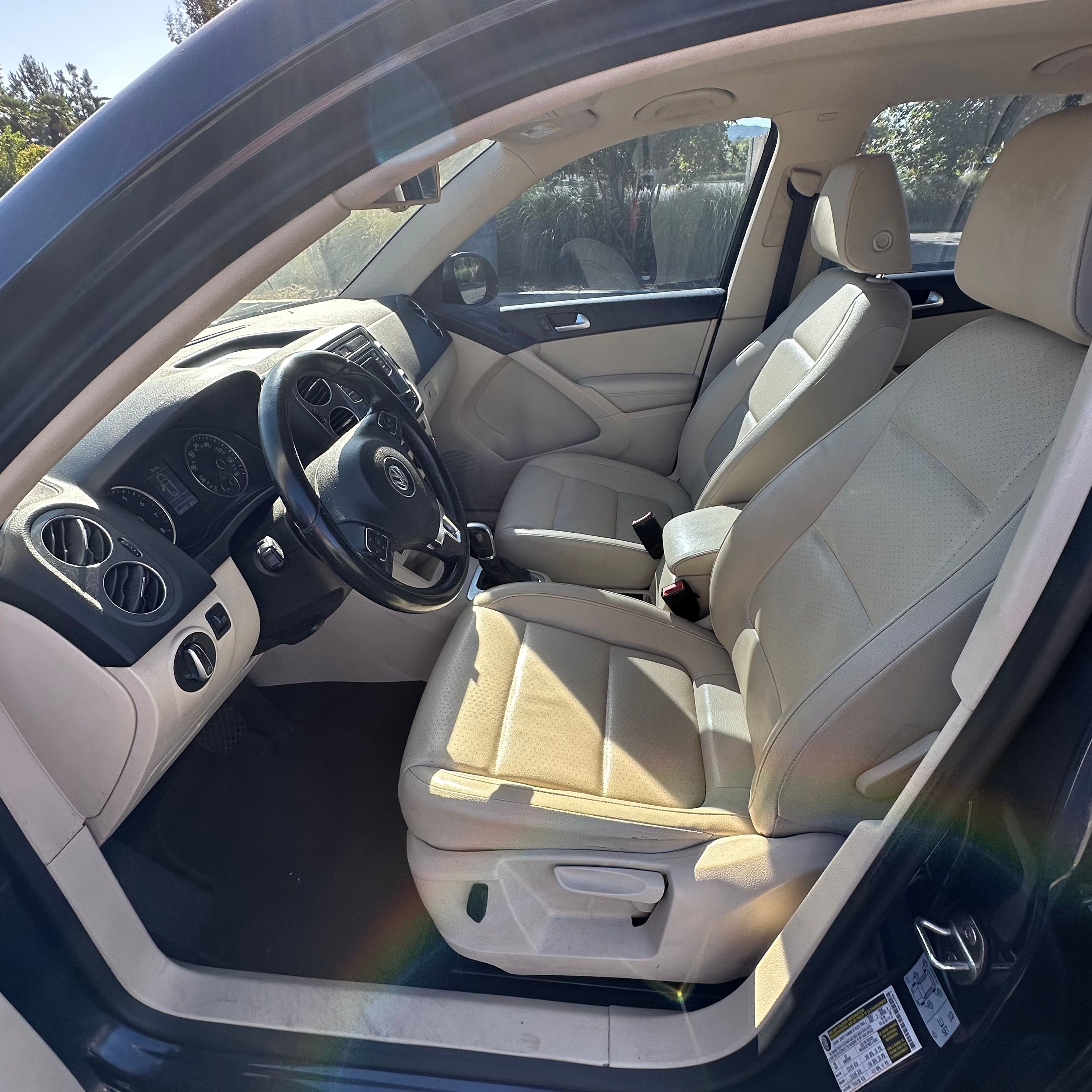 Used 2016 Volkswagen Tiguan S FWD image 13