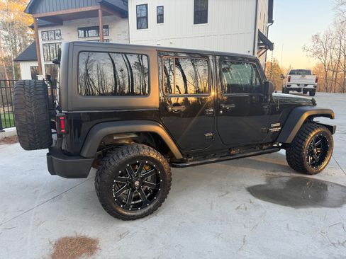 Used 2016 Jeep Wrangler Unlimited Sport w/ Quick Order Package 24S image 8