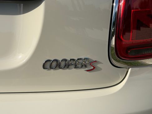 Used 2023 MINI Cooper S image 12