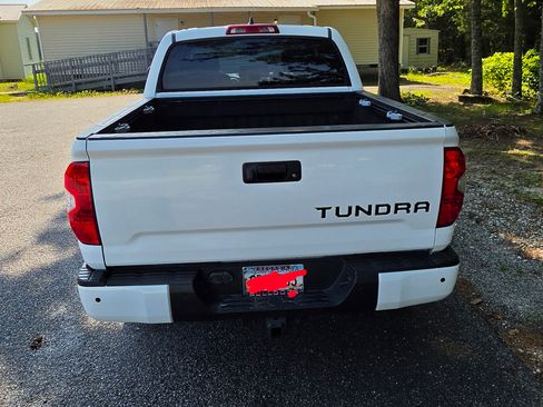 Used 2021 Toyota Tundra SR5 w/ TRD Off-Road Package AWD/4WD image 19