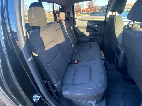 Used 2017 Chevrolet Colorado LT w/ LT Convenience Package image 14