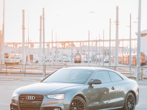 Used 2016 Audi A5 2.0T Premium Plus image 1