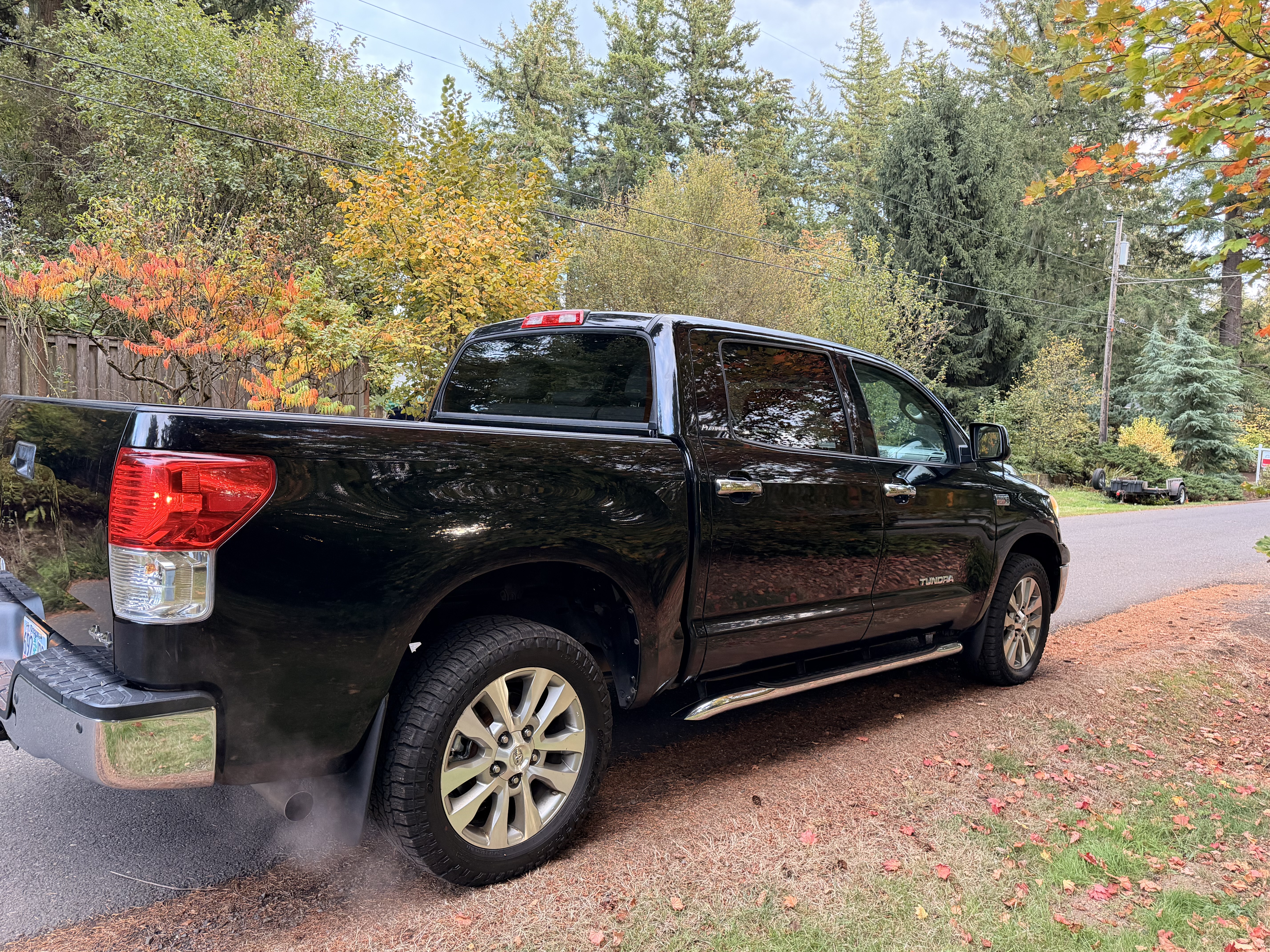 Used 2013 Toyota Tundra Platinum AWD/4WD image 8