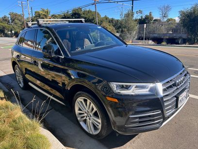 Used 2019 Audi Q5 2.0T Premium Plus w/ Premium Plus Package