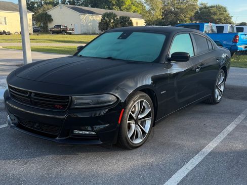 Used 2015 Dodge Charger R/T image 5