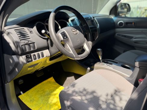 Used 2013 Toyota Tacoma 2WD Access Cab w/ SR5 Pkg image 6