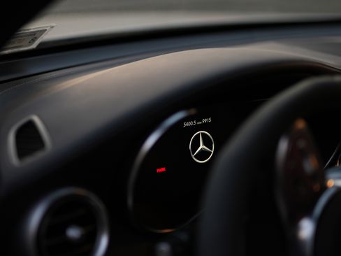 Used 2021 Mercedes-Benz GLC 43 AMG 4MATIC Coupe image 24