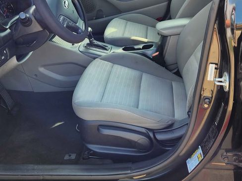 Used 2015 Kia Forte EX image 11