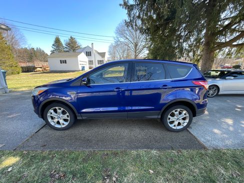 Used 2013 Ford Escape SEL w/ Class II Trailer Tow Pkg image 1