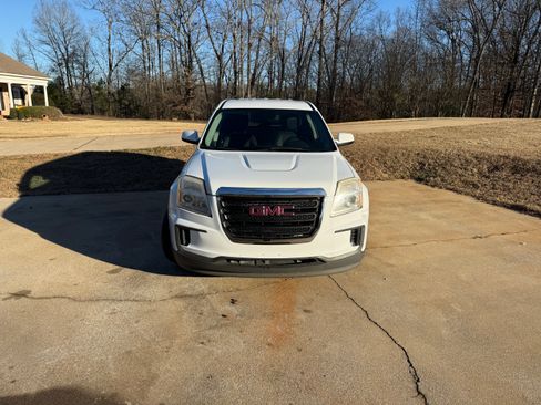Used 2016 GMC Terrain SLE image 4