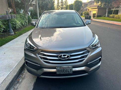 Used 2018 Hyundai Santa Fe Sport image 8