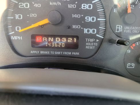 Used 1998 GMC Safari AWD image 13