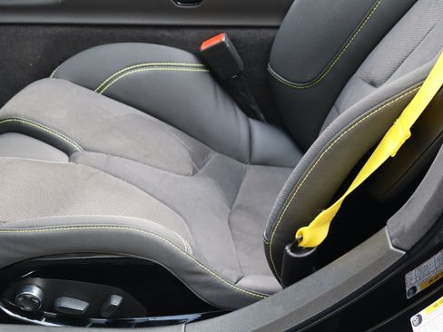 Used 2023 Chevrolet Corvette Z06 w/ Stealth Interior Trim Package RWD image 26