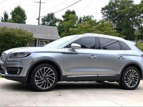 Used 2020 Lincoln Nautilus Reserve w/ Equipment Group 201A AWD/4WD image 5