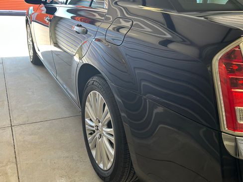 Used 2011 Chrysler 300 C AWD/4WD image 21