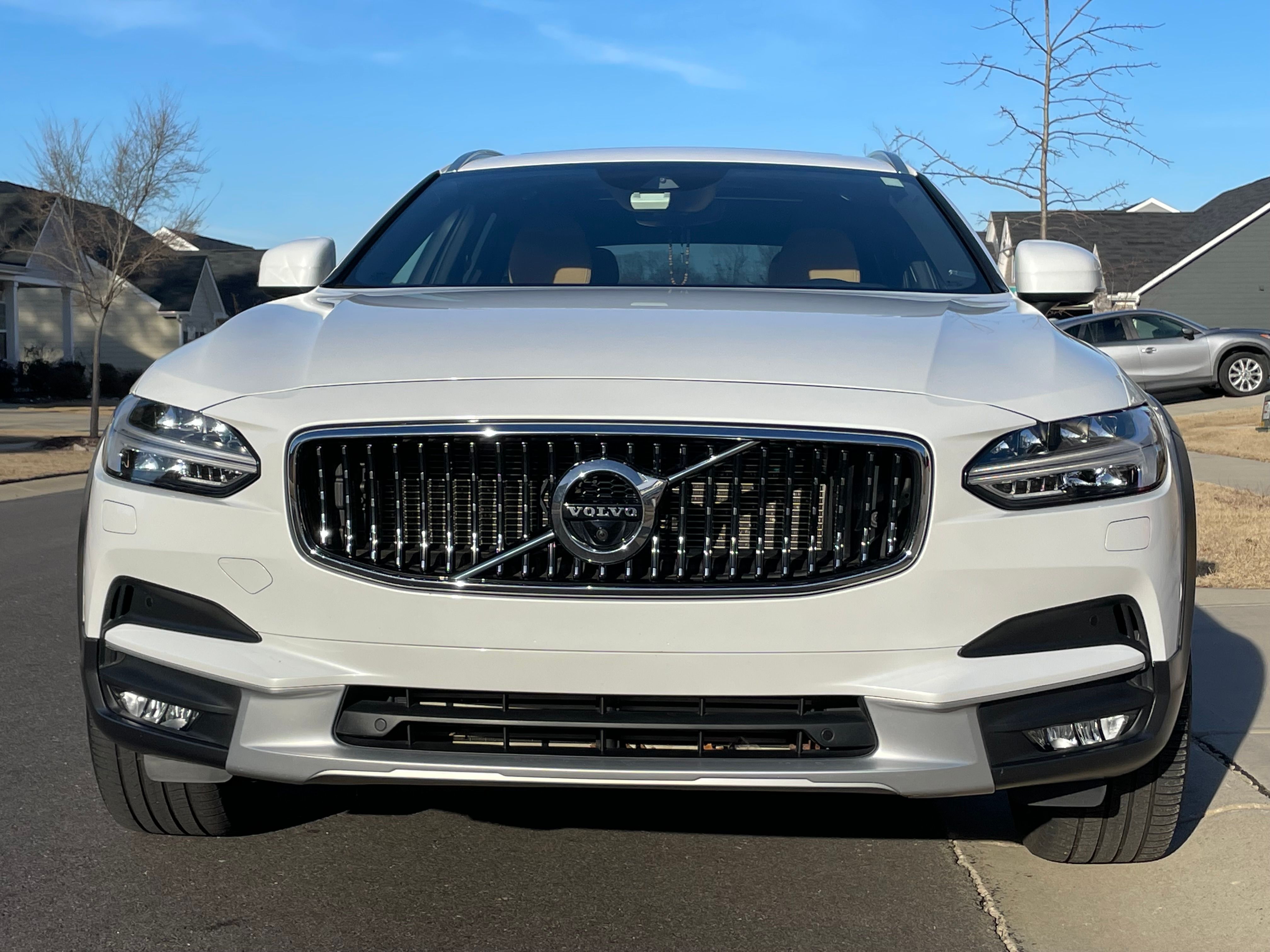 Used 2020 Volvo V90 T6 Cross Country w/ Advanced Package AWD/4WD image 14
