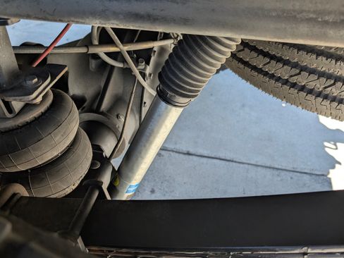 Used 2005 Chevrolet Silverado 2500 LT w/ Heavy-Duty Power Package image 19