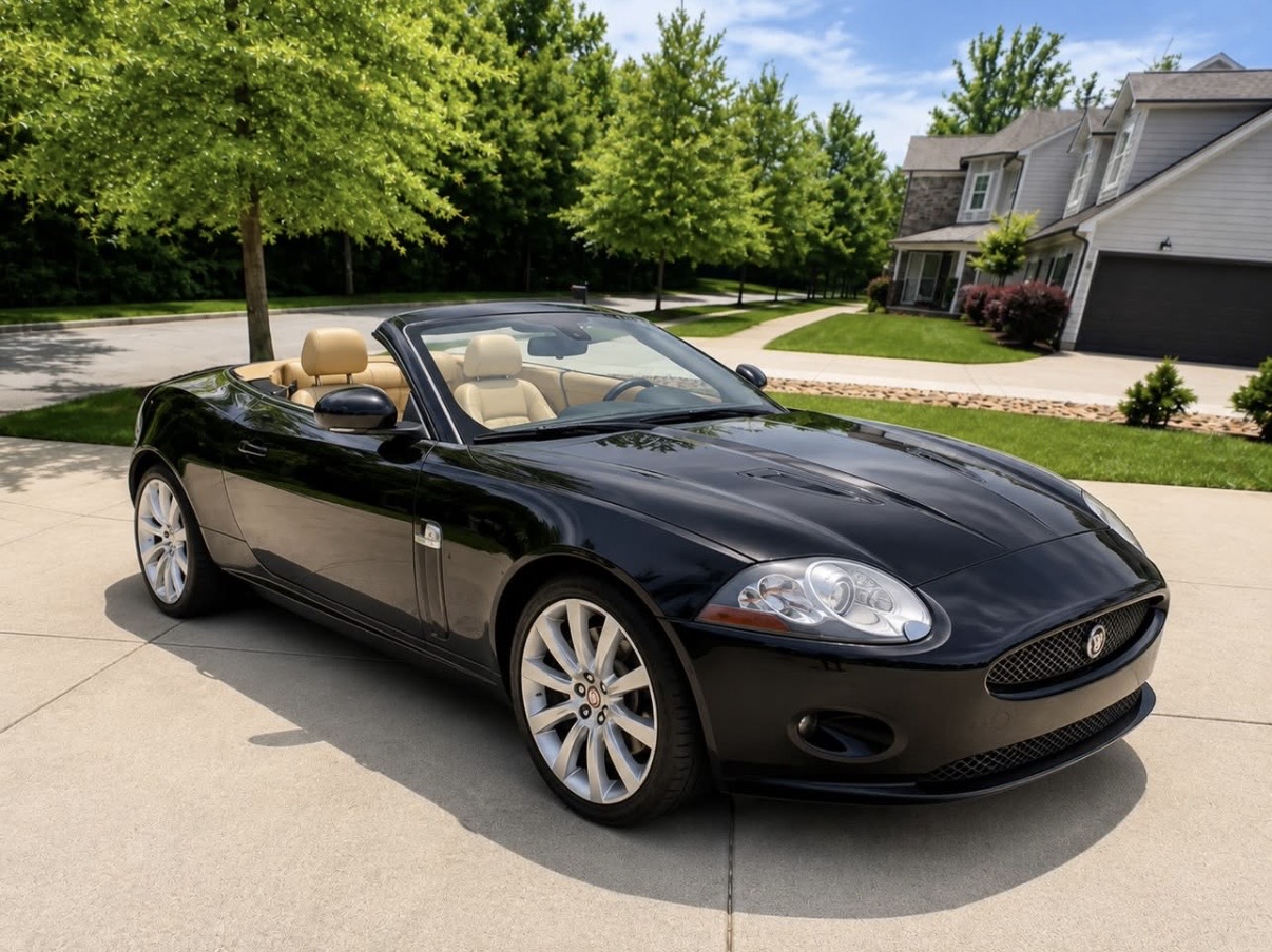 Used 2008 Jaguar XK Convertible RWD image 1