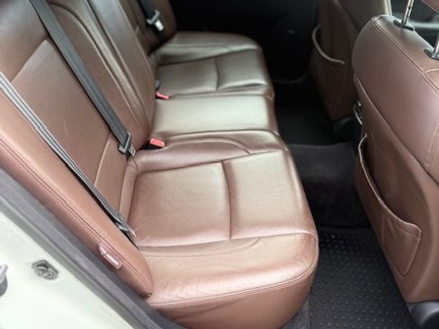 Used 2011 Hyundai Genesis 3.8 w/ Premium Navigation Pkg 3 image 12