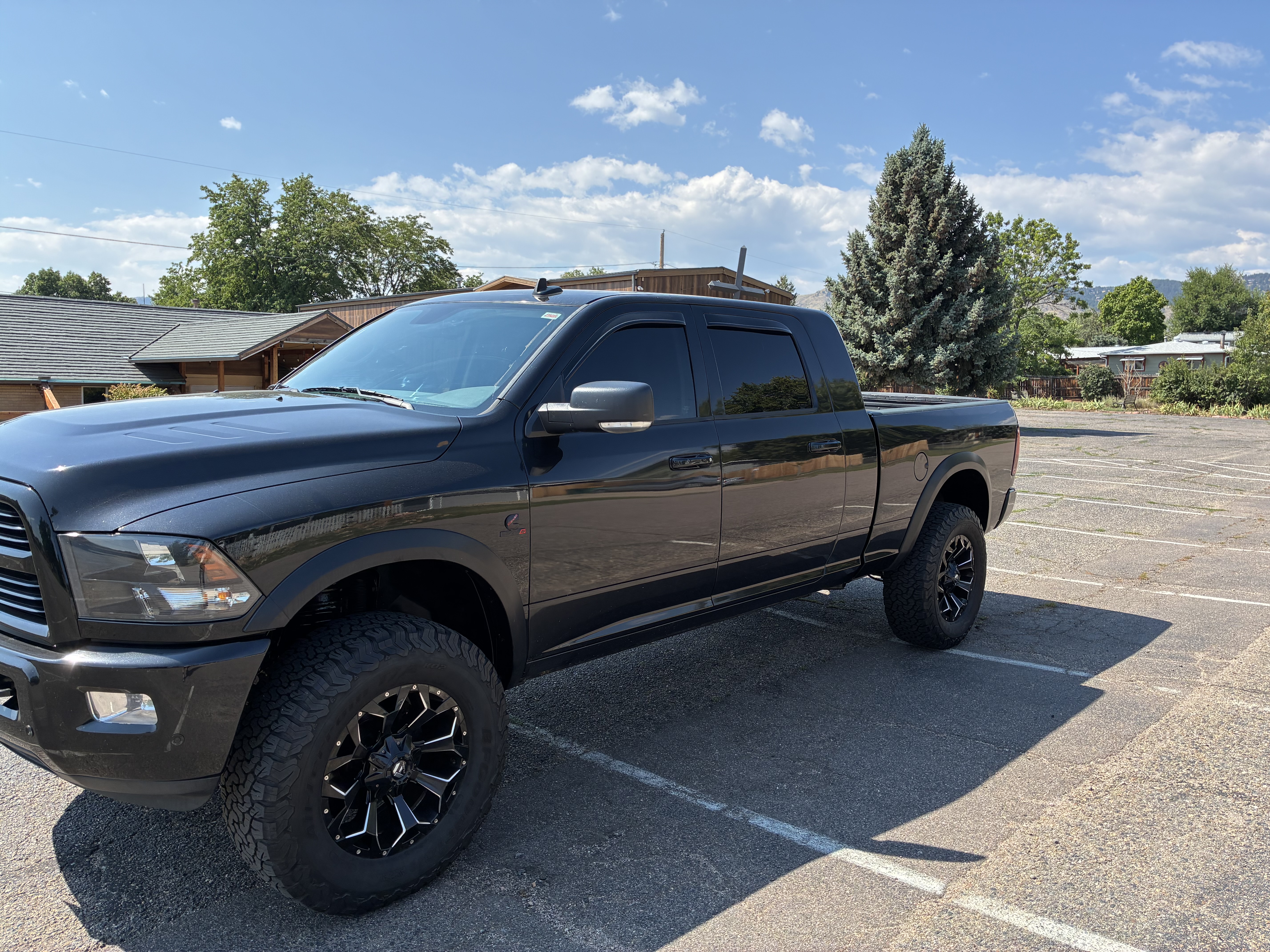 Used 2017 RAM 2500 Big Horn w/ Sport Appearance Group AWD/4WD image 1