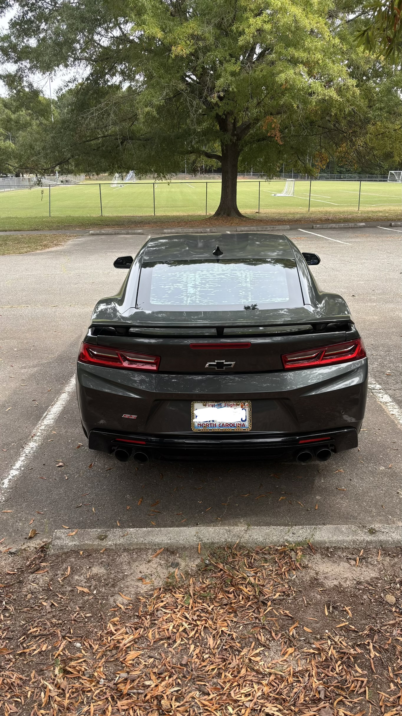 Used 2016 Chevrolet Camaro SS RWD image 2
