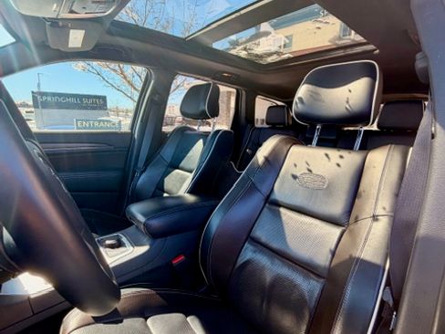 Used 2014 Jeep Grand Cherokee Overland w/ Advanced Technology Group image 6