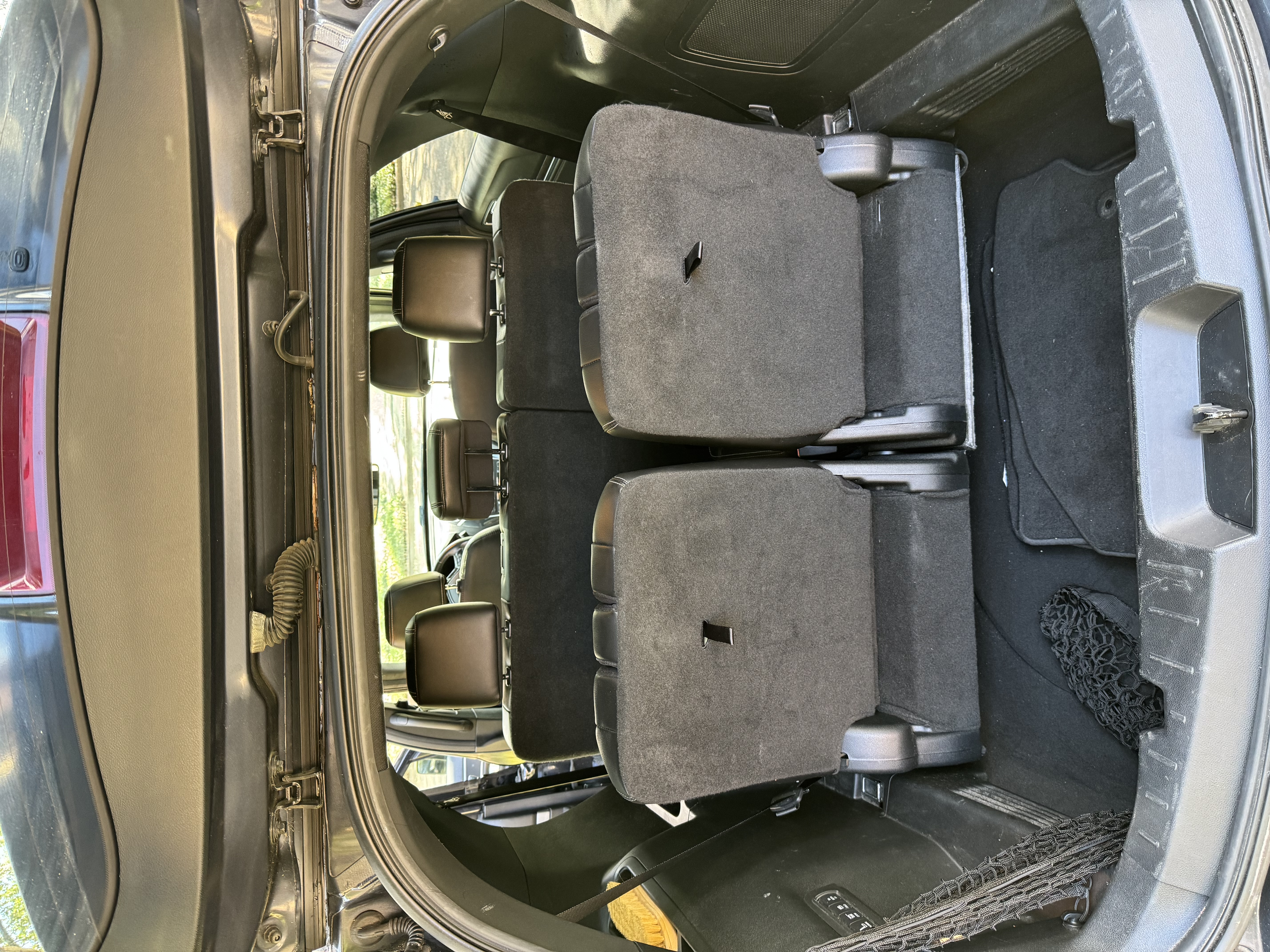 Used 2017 Ford Explorer Limited w/ Equipment Group 301A FWD image 13