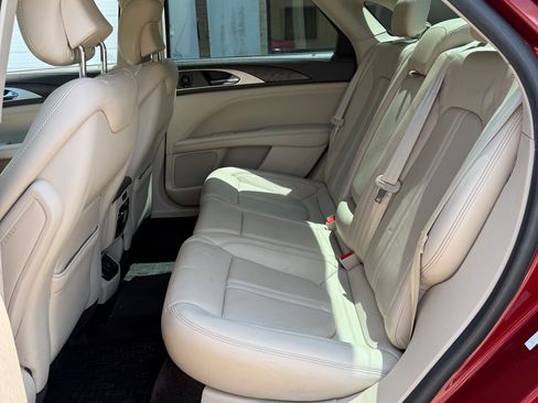 Used 2018 Lincoln MKZ Reserve w/ Technology Package FWD image 13