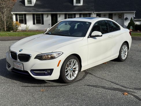 Used 2016 BMW 228i xDrive Coupe image 10